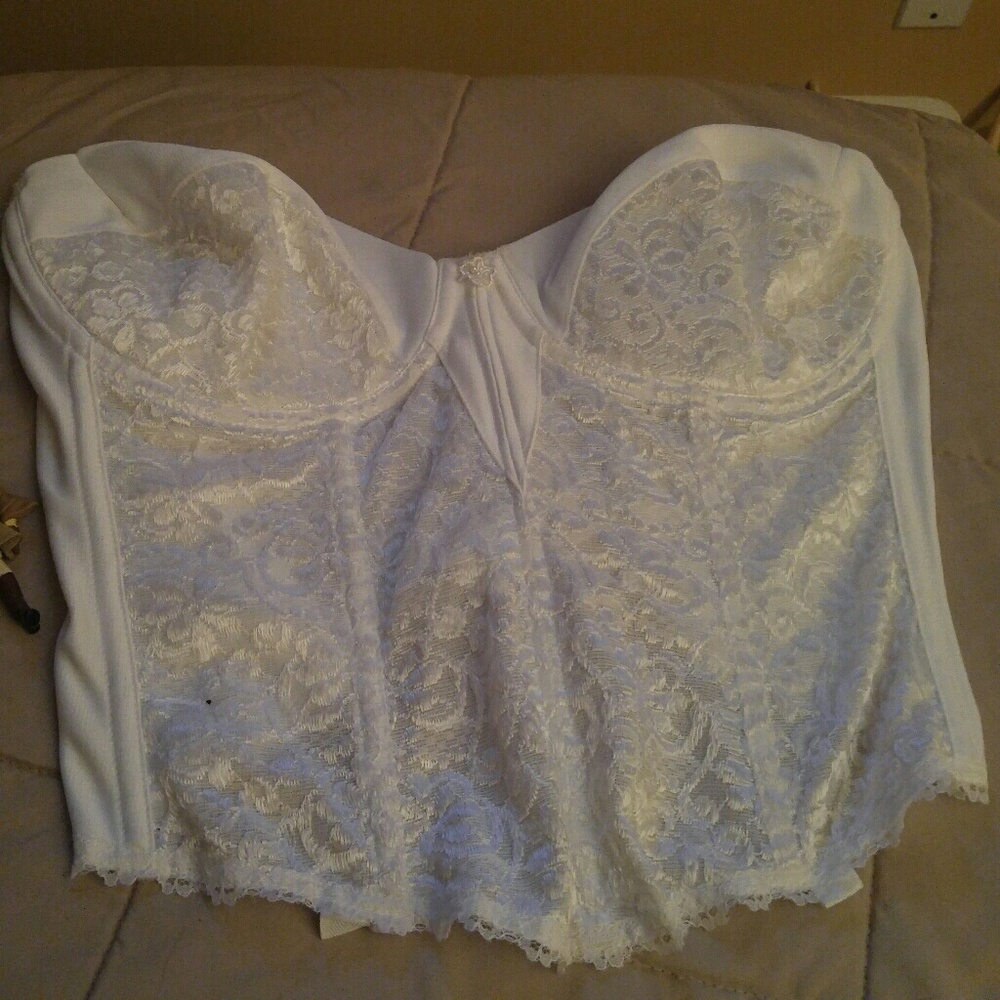 Strapless bra to wear with formal wear